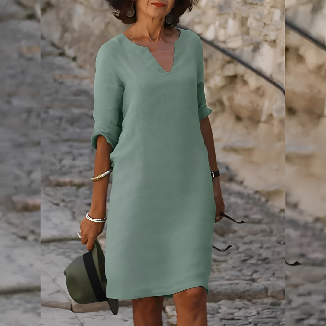 Guilaine – Women's V-Neck Dress in White