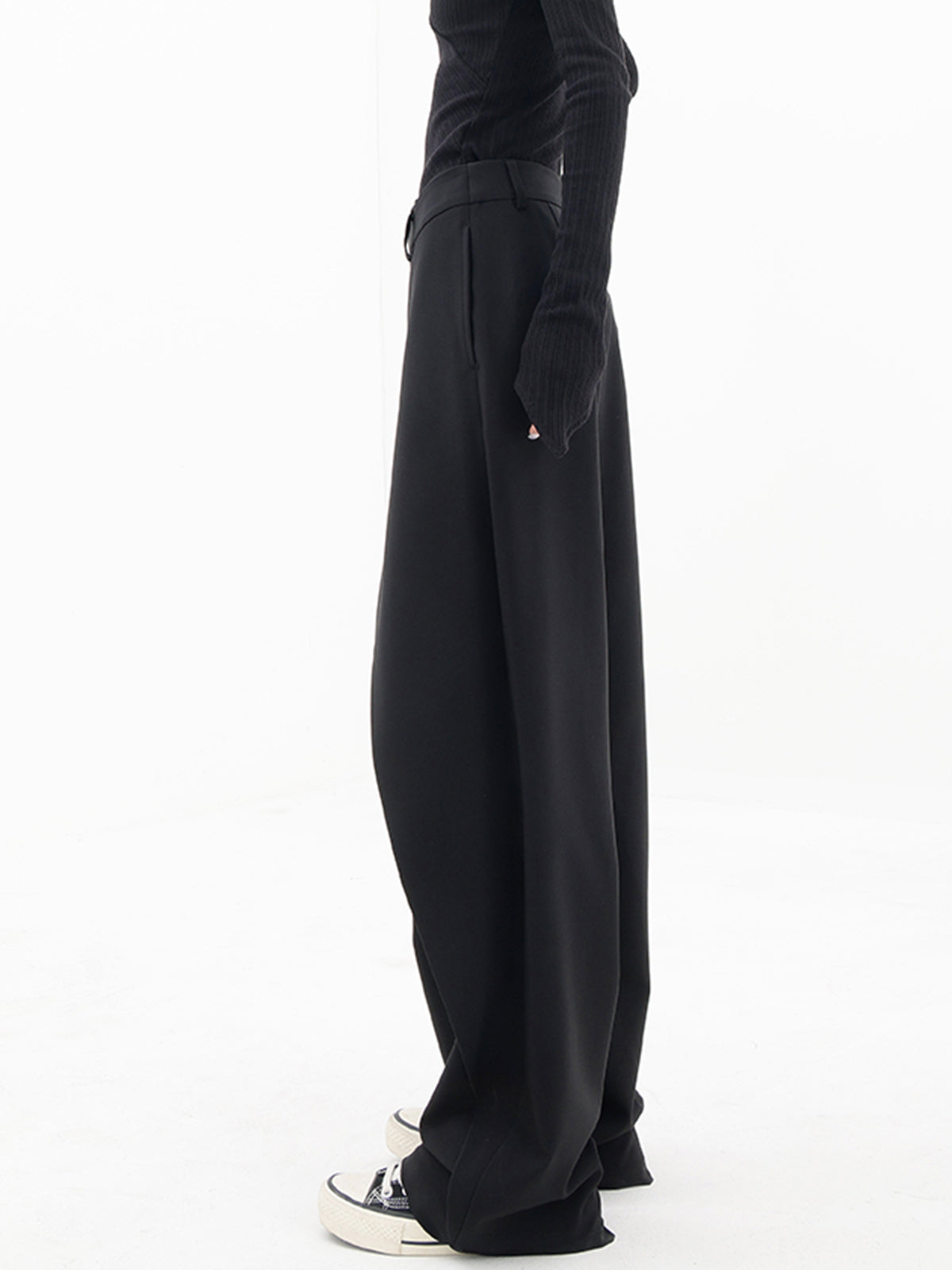 Thalia – Wide Pants with Diagonal Cut product image