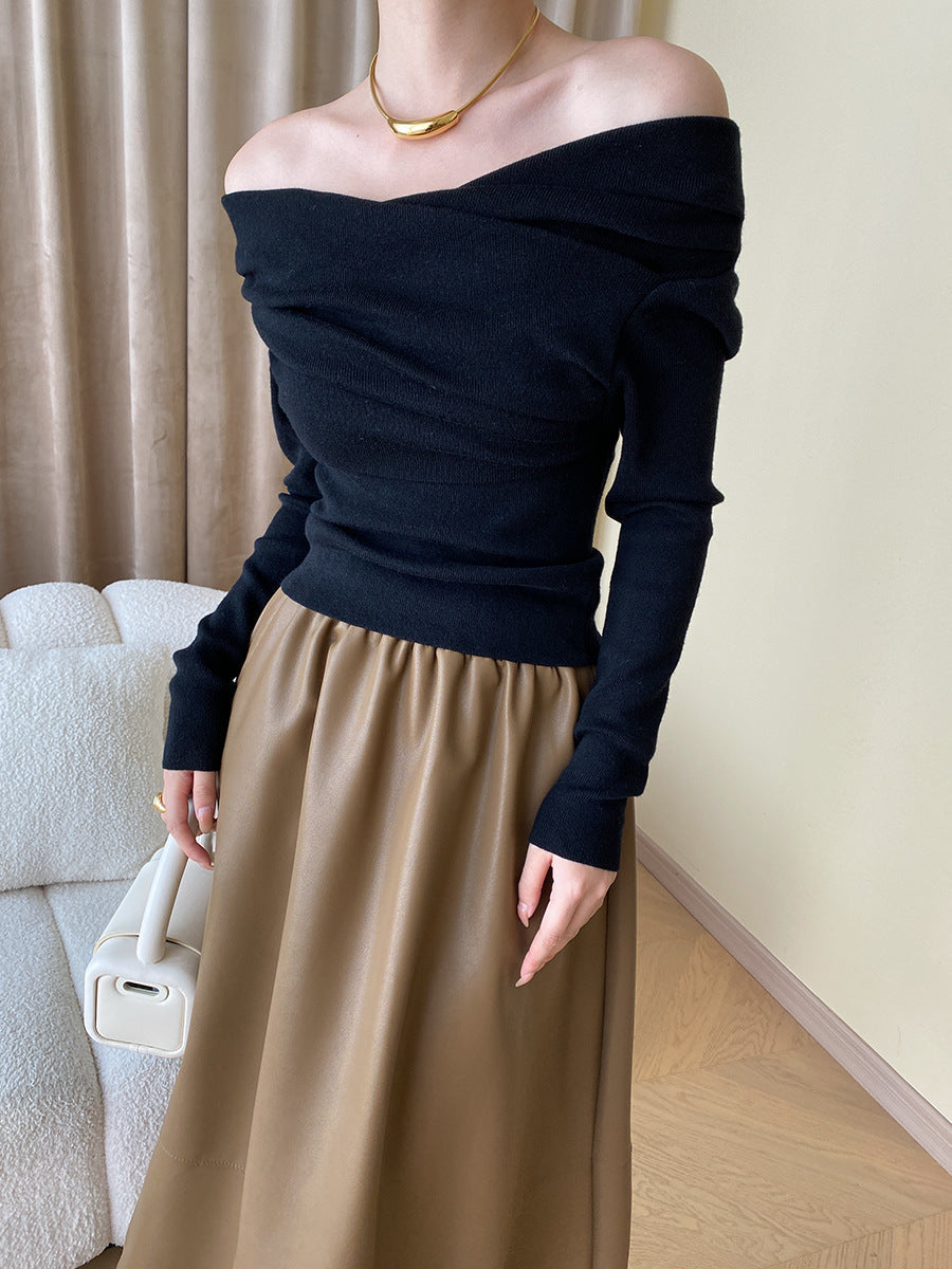 Yasmin – Off-Shoulder Knit Blouse in Black
