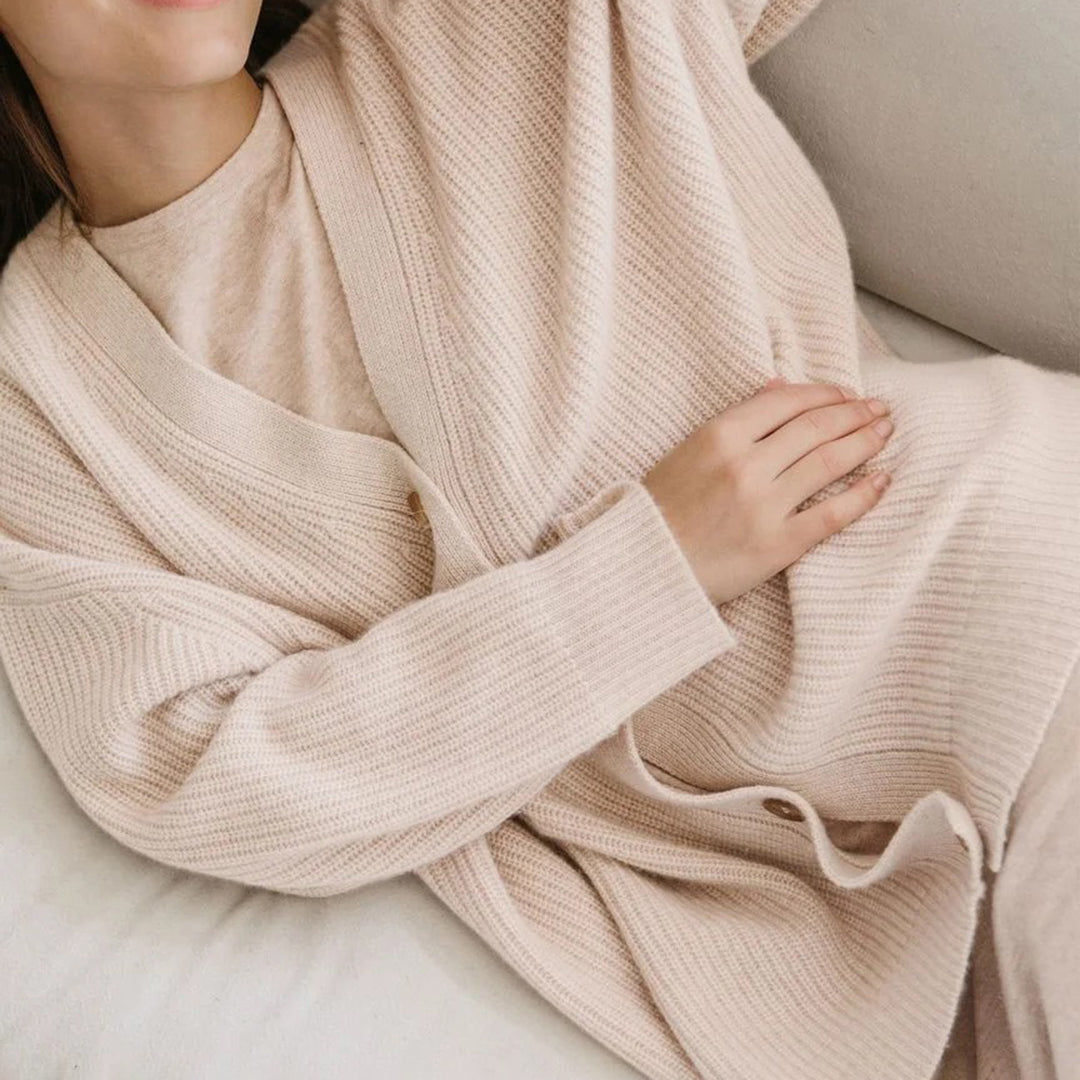 Leah – Long Cardigan in Natural