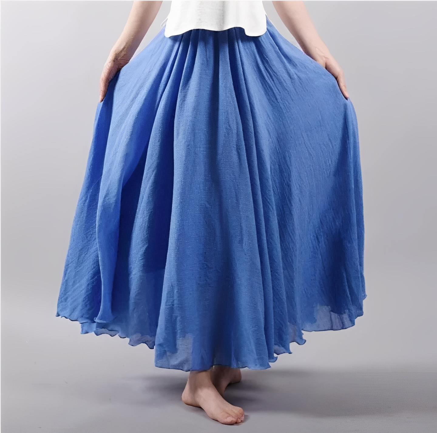 Verah – Women's Skirt in Dark Pink