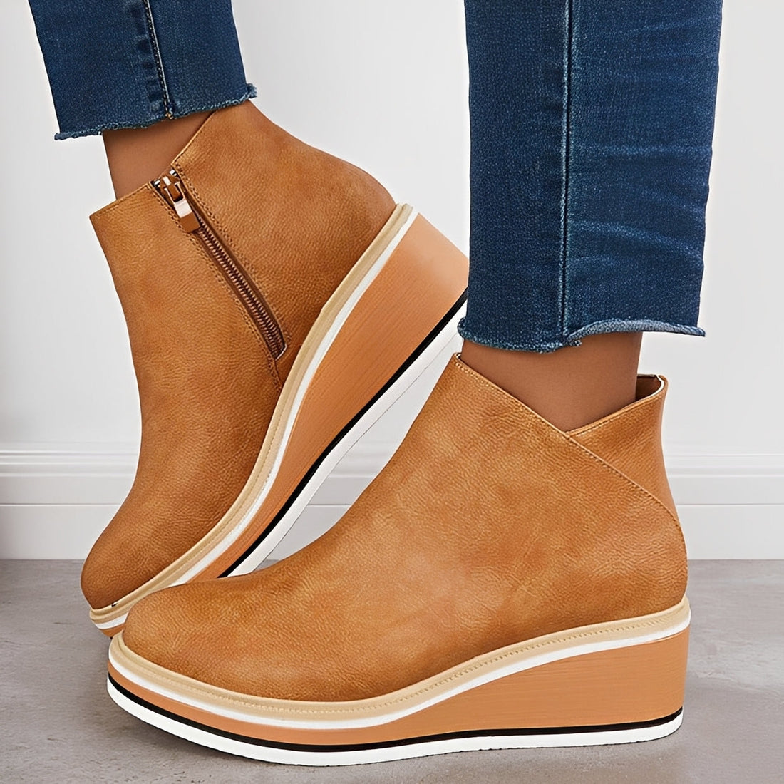 Nicole - Chic and relaxed ankle boots